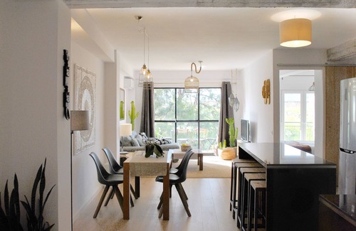 El Ejido Apartment | Discover The Boho-Chic Oasis: Guest Rated 9.8 with Ocean Views