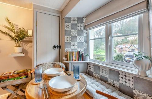 Lynmouth House | Family-Friendly Stays at The Bolt Hotel with Pet Amenities