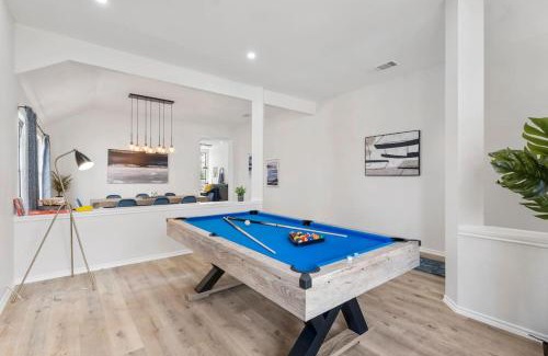 McNeil House | Ideal Family Retreat at The Bonnie - 5 Beds Near Attractions