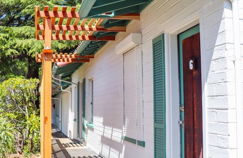 San Andreas House | Cozy Bonnie Inn Unit 6: Family-Friendly with Breakfast