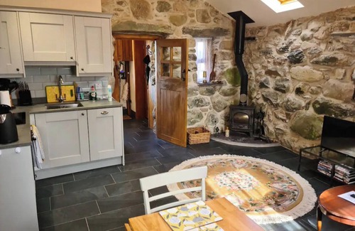 Newcastle-upon-Tyne House | Discover The Bothy: A Tranquil Retreat Near Snowdonia