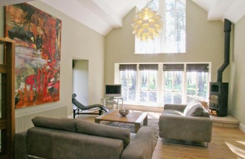 Newcastle-upon-Tyne House | Cozy Retreat at The Bothy House - Family Friendly Getaway