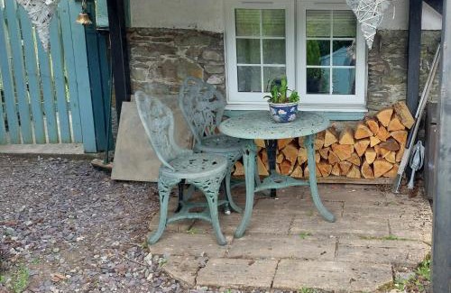 Lochgilphead Bed & Breakfast | Delightful Bothy Suite by Temple Wood: Rated 8.7/10