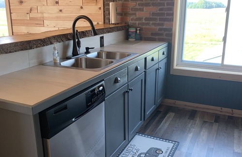 Hamilton Apartment | Experience The Bourbon Barrel with New Patio & Firepit!