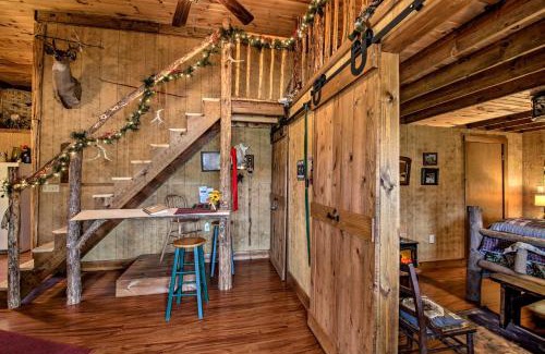 Florence House | Rustic Bovard Lodge Cabin Near Ohio River - Pet Friendly Stay