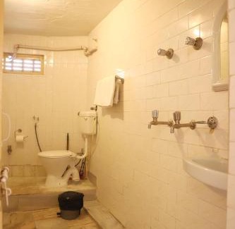Pushkar Hotel | Discover Brahma Space: Guest Rated 9.8 with Spa & Dining