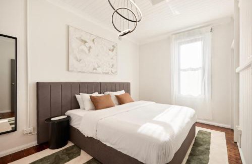 Darlinghurst House | The Brass Bear in Darlinghurst