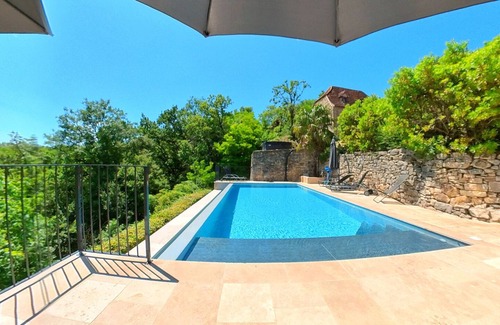 Lissac-et-Mouret House | Discover The Bread Oven: 10/10 Rated with Pool & Spa