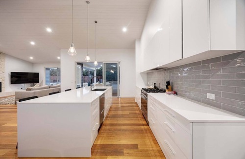 St. Andrews Beach House | The Break Pool, Spa, Sauna & Beach