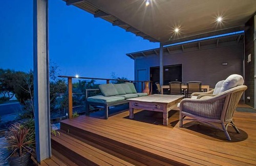 Peppermint Grove Beach House | Discover The Breeze House: Family-Friendly Paradise Awaits