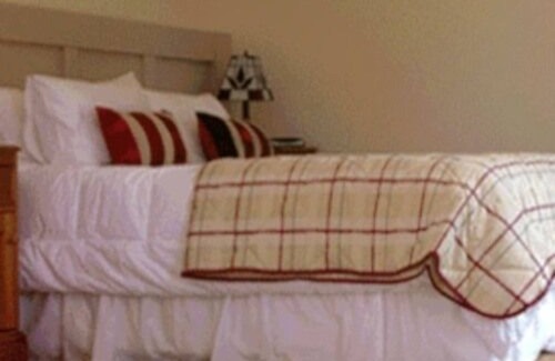 Littlebredy Hotel | Discover The Brewers Arms: Guest Rated 9.8, Family-Friendly