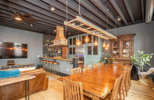 Blanchester House | The Brick Dachshund - Chic for 9