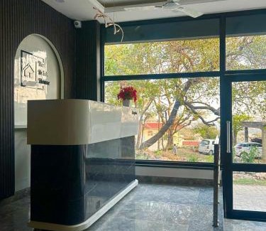 Katra House | The Brick House