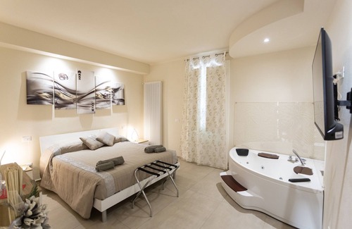 Pisa Bed & Breakfast | Unforgettable Stay at The Bricks B&B - Rated 10/10!