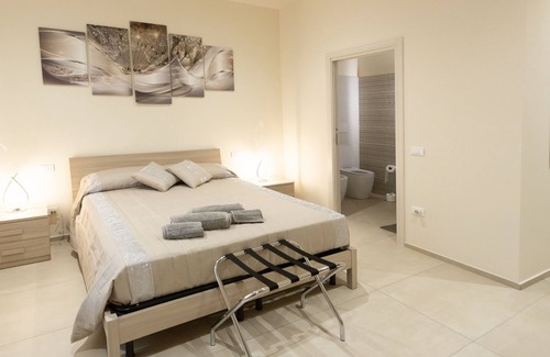 Pisa Bed & Breakfast | Unforgettable Stay at The Bricks B&B - Rated 10/10!
