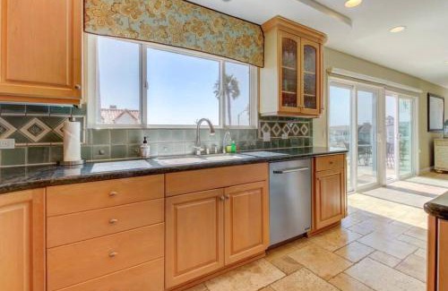 South Oceanside House | Ideal Family Beach House at The Bridge At South Oceanside