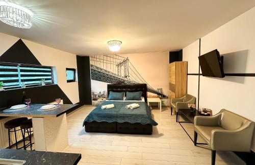 Craiova Apartment | Stylish Fashion Central Studio – Family-Friendly Retreat