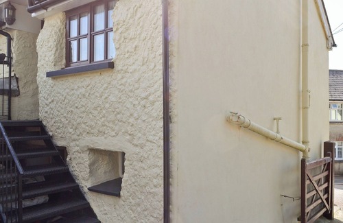Holsworthy Cottage | Cozy 1 Bedroom Stay in Bridgerule near Bude with Ocean View