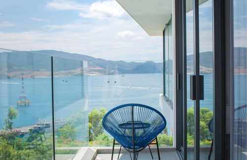 Nha Trang Villa | Experience The Bridge Luxury Villa: Oceanfront Haven