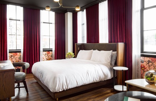 Riverside Hotel | Experience The Broadview Hotel: Pet-Friendly & Spa Amenities