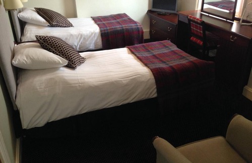 Letchworth Hotel | Inviting Stays at The Broadway Hotel with Family-Friendly Amenities