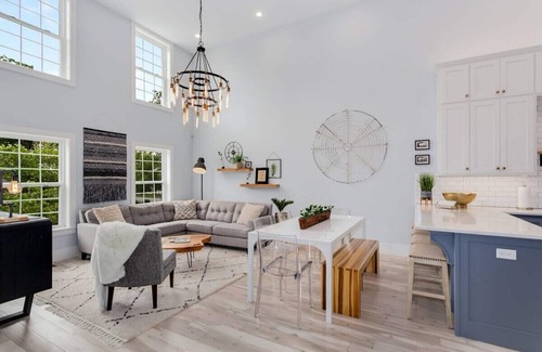 Downtown House | Unmatched Comfort at The Brownstone - Steps from Downtown