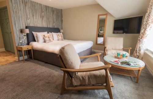 Aldeburgh Hotel | Experience Oceanfront Bliss at The Brudenell Hotel