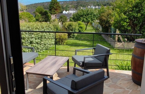 Morgat House | Guest Rated: 9.8 at The Bruyères, Morgat with Ocean View