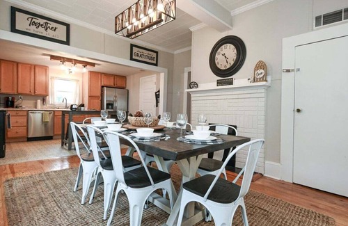 Athens House | Experience The Bulldog Farmhouse: Historic Comfort Awaits