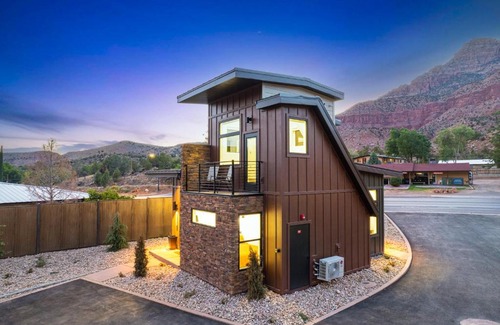 Zion National Park South Entrance Villa | Family-Friendly Retreat at The Bungalows at Zion