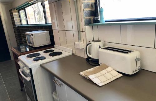 Mullion Creek House | Pet-Friendly Getaway at The Bunker, Orange - 9.2/10 Rating