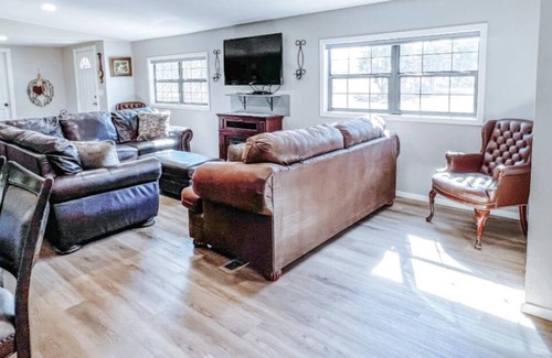 Graford House | Experience The Bunkhouse at PK Lake: Fun & Family-Friendly