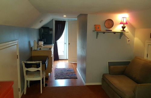 Shelbyville Apartment | The Bunkhouse at Rolling Thunder Ranch located in Shelbyville, TN