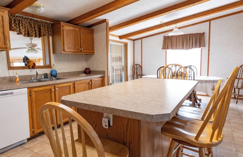 Town of Sempronius House | Discover The Bunkhouse: Family-Friendly with Pool & Hot Tub