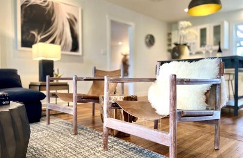 Fredericksburg House | Discover The Burbank House: Family Friendly with Hot Tub