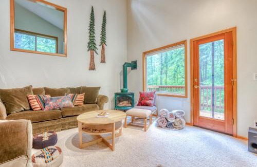 Rhododendron House | Family-Friendly Retreat: The Burrow at Zig Zag Awaits