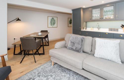 Harrogate Apartment | Discover The Burrow: Family-Friendly Harrogate Retreat