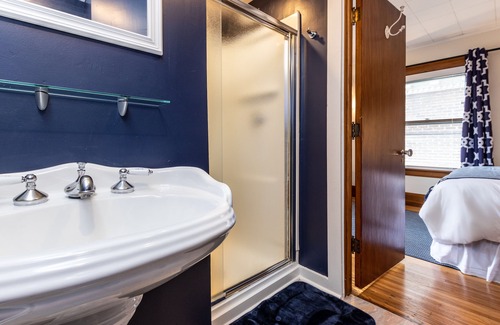 Downtown Niagara Falls Bed & Breakfast | Experience The Butler House B&B: Guest Rated 9.8, Breakfast Included