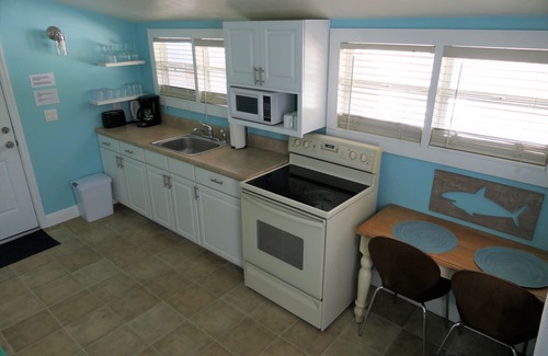 Altamont Manor Apartment | Discover Unbeatable June Deals with Family-Friendly Amenities