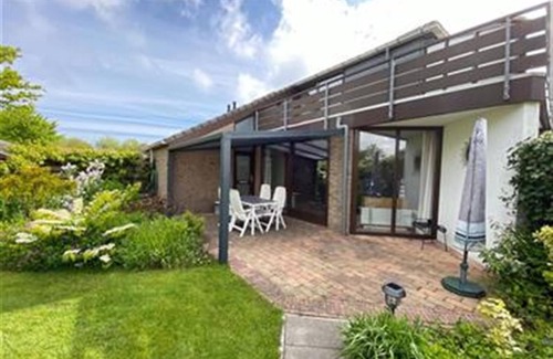 Brouwershaven House | Serene Getaway at The Butterfly: Oceanfront Bliss Awaits