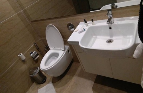 Thane West Hotel | Discover The Byke Suraj Plaza Veg Hotel in Thane