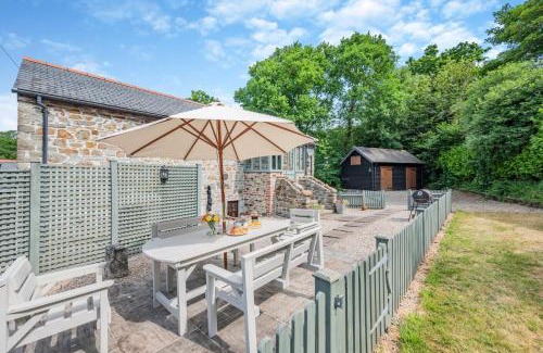 Bodmin House | Pet-Friendly Retreat at The Byre Dunmere for Families