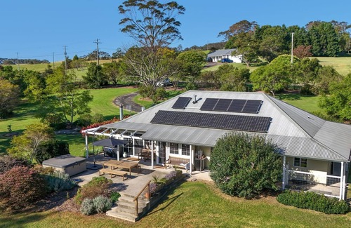 Far Meadow Cottage | Experience The Byres: Oceanfront Retreat with Spa & Pool