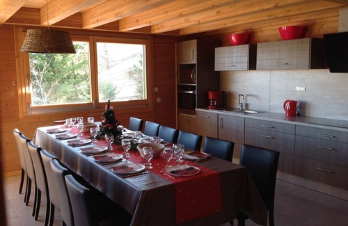 La Toussuire Ski Chalet | Cozy Chalet Krissyann: Skiing, Ocean Views & Family Friendly