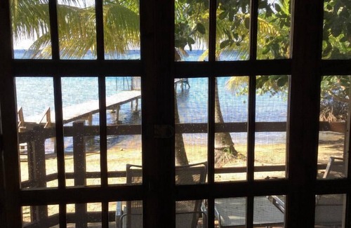Antoneys Cay Cottage | Idyllic Cabana Guest Cottage with Ocean View & Pool