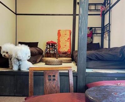 Kamakura Apartment | Pet-Friendly Retreat at THE CABIN 鎌倉 - Vintage Comfort Awaits