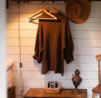 Rock Other | Pet-Friendly Retreat at Abberley Glamping - Rated 10/10