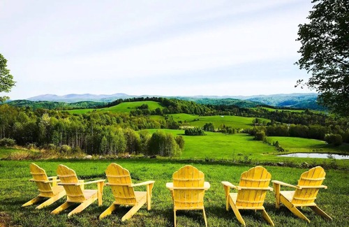 Corinth Cabin | Discover Cabin Hill: Family-Friendly Retreat with Spa & More