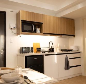 Silang Junction North Apartment | Kid-Friendly Retreat at The Cabin Tagaytay City, Rated 9/10
