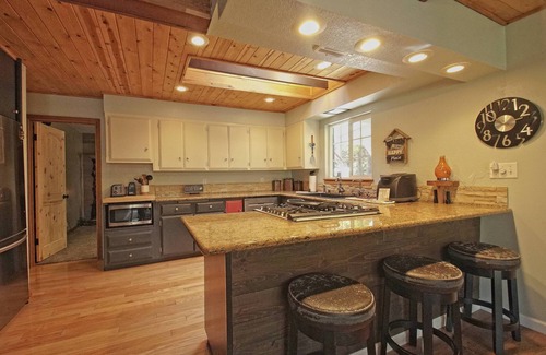 Shingletown Cabin | Unforgettable Stays at The Cabin Viola: Family-Friendly Getaway